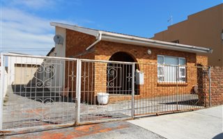 3 Bedroom House in Malabar