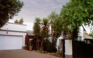 3 Bedroom House in Thornhill Estate