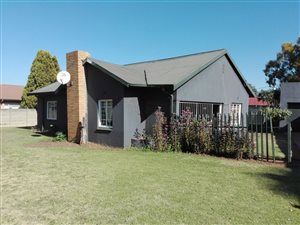 3 Bedroom House in Vanderbijlpark CW6