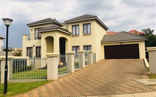 4 Bedroom House in Valleyview Estate