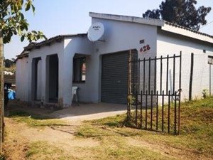 3 Bed House in Nagina