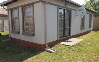 3 Bedroom House in Andeon AH