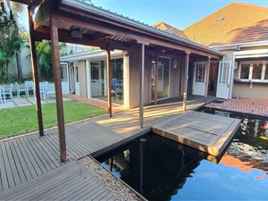 1012 m² Commercial space in Durban North