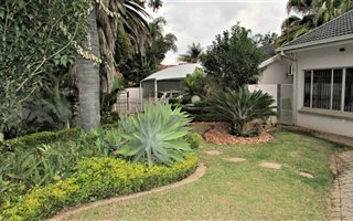 4 Bedroom House in Fauna Park