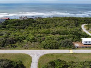 782 m² Land available in Boknesstrand