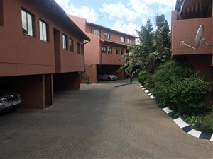 2 Bed Duplex in Buurendal