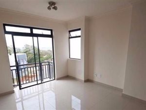 3 Bed Apartment in New Town Centre
