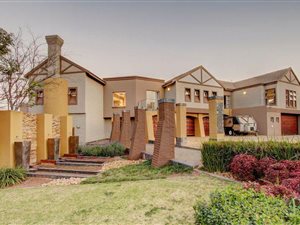 5 Bedroom House in Cornwall Hill