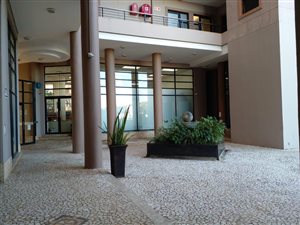 87 m² Commercial space in Umhlanga Rocks