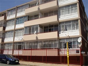 2 Bed Apartment in Alberton