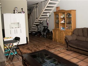 2 Bedroom Duplex in Silverfields