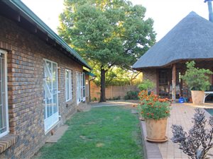 4 Bed House in The Reeds