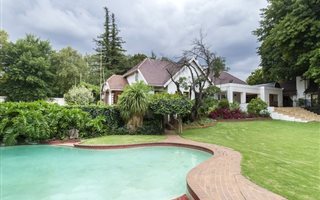 6 Bedroom House in Linksfield North