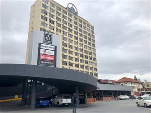 Bachelor apartment in Bulwer