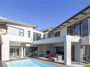 4 Bed House in Stonehurst Mountain Estate