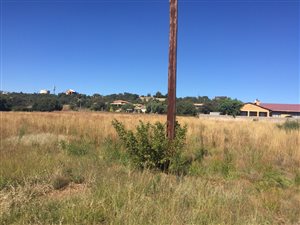 728 m² Land available in Vaaloewer