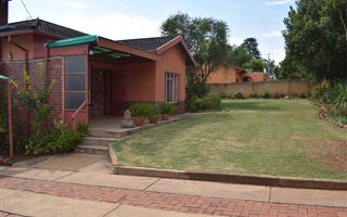 4 Bedroom House in Valhalla