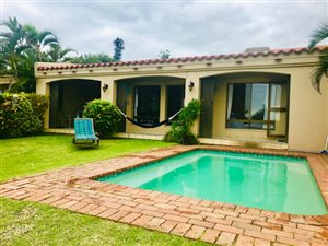4 Bed Simplex in Zinkwazi Beach