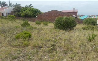 757 m² Land available in Menkenkop