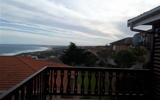 4 Bedroom House in Dana Bay