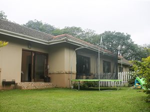 2 Bed Townhouse in Waterfall