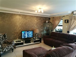 3 Bedroom Cluster in Corlett Gardens