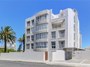 2 Bed Apartment in Strand North