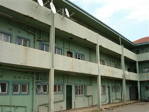 1 Bed Apartment in Vanderbijlpark Central