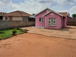 3 Bed House in Soshanguve B
