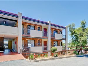 2 Bed Apartment in Randburg Central