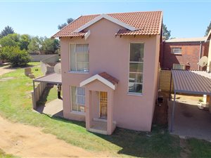 2 Bed Duplex in Vanderbijlpark CW5