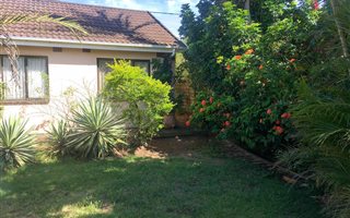 3 Bedroom House in Brackenham