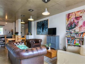 2 Bed Townhouse in Westdene