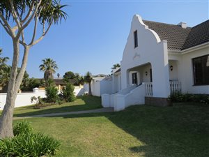 4 Bed House in Blue Bend