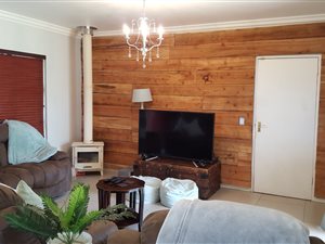 3 Bed House in Uitzicht