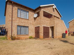 2 Bed Townhouse in Florida Lake