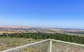 21.6 ha Farm in Cape Farms