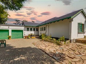 3 Bed House in Lombardy East
