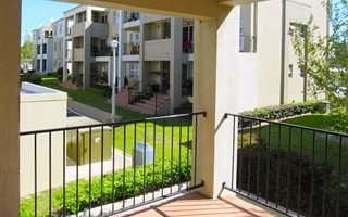 2 Bedroom Apartment in Brackenfell Central