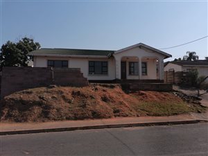 3 Bed House in Umlazi
