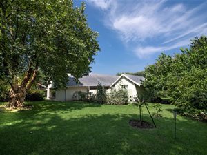 4 Bedroom House in Bryanston East