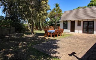 5 Bedroom House in St Francis Bay