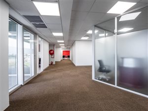 412 m² Commercial space in Point Waterfront