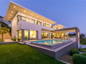 5 Bed House in Spanish Farm