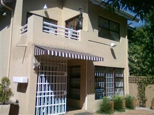3 Bed Townhouse in Bedford Gardens