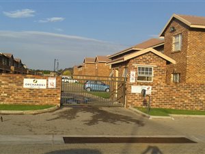 2 Bed Apartment in Crystal Park