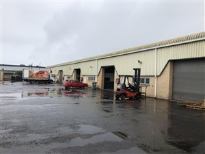 260 m² Industrial space in Waterfall