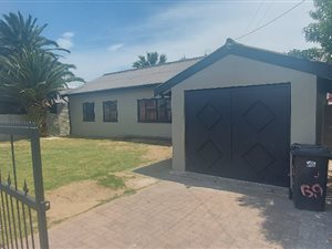 3 Bed House in Glenlily
