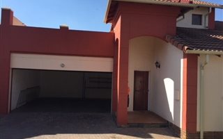 3 Bedroom Cluster in North Riding