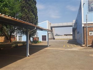 1650 m² Industrial space in New State Area
